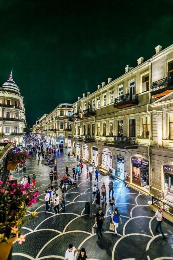 Red Apartment Vip City Center Baku Extérieur photo